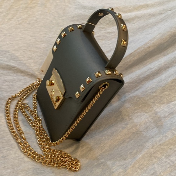 Elegant Gold RockStudded, Chain Strap, Crossbody Top Handle Bag Steel Gray NWT - Picture 5 of 14